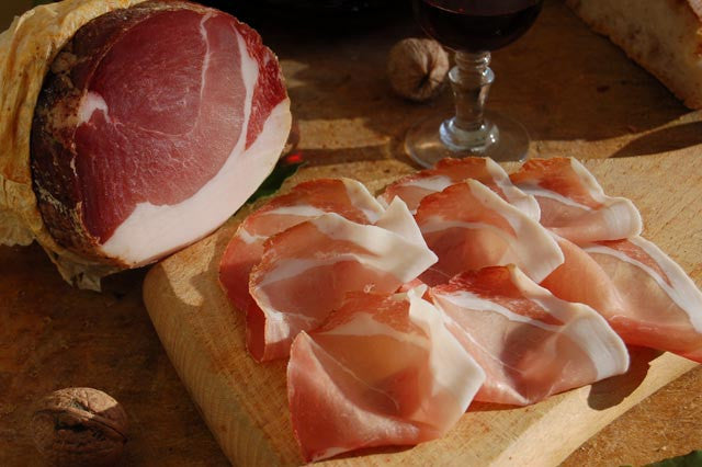Prosciutto crudo pregiato e salumi artigianali – 600 grammi